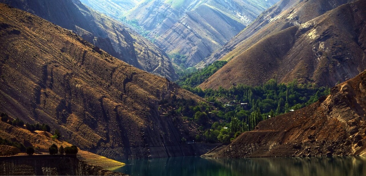 تصاویر| واریان تنها روستای آبی ایران