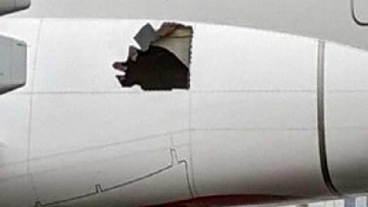 هواپیمای مسافربری اماراتی ۱۴ ساعت با یک سوراخ در بدنه پرواز کرد