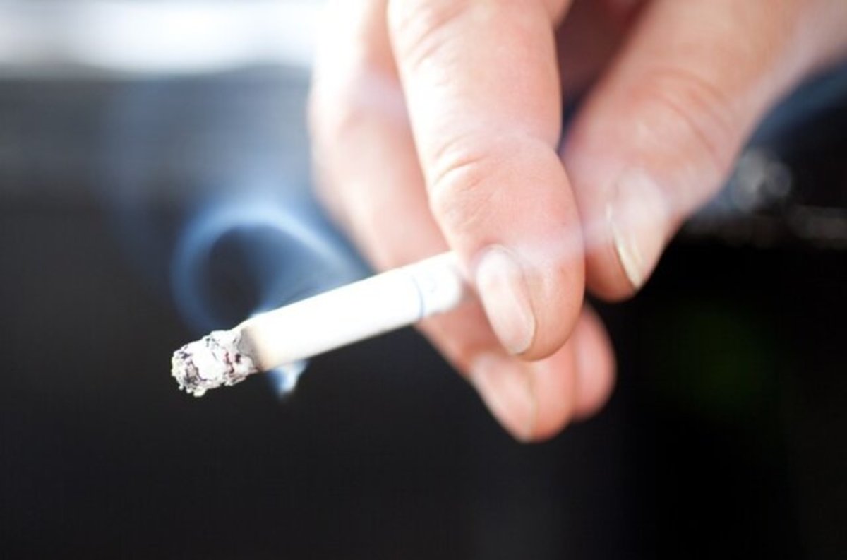 مصرف همزمان دارو و سیگار چه عوارضی دارد؟