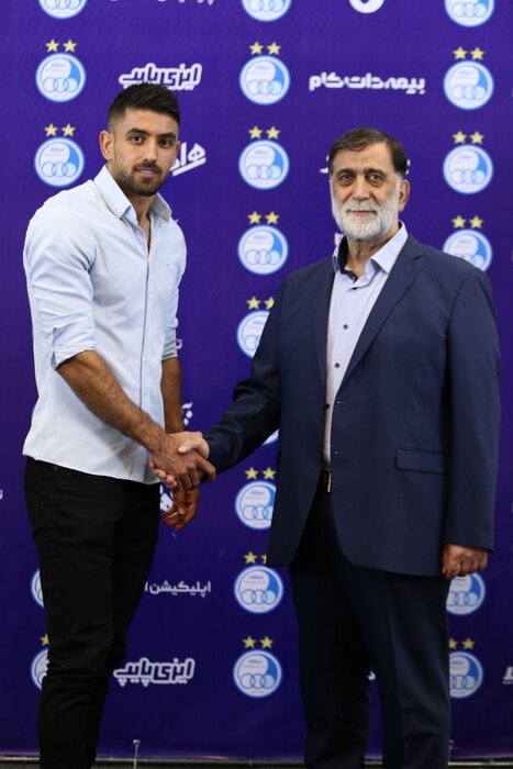 بمب جدید در اردوگاه آبی‌ها/ بابایی به استقلال پیوست