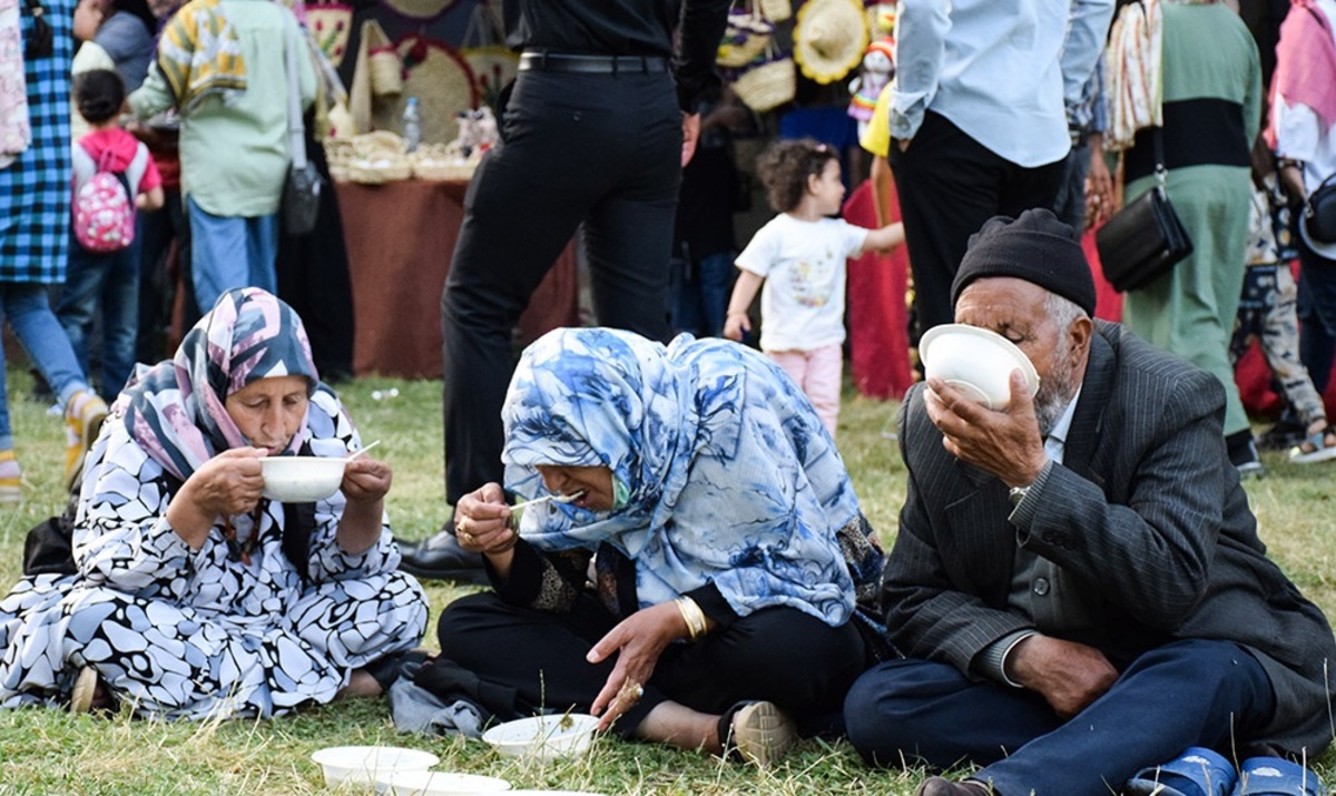 تصاویر| جشنواره ملی آش وغذا‌های سنتی در اردبیل