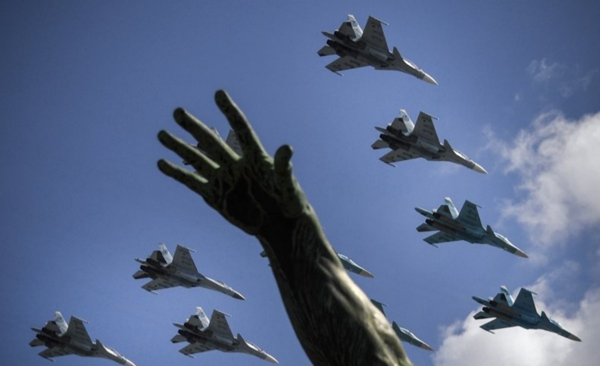 فیلم| اوکراین جنگنده سوخو ۳۵ روسیه را سرنگون کرد