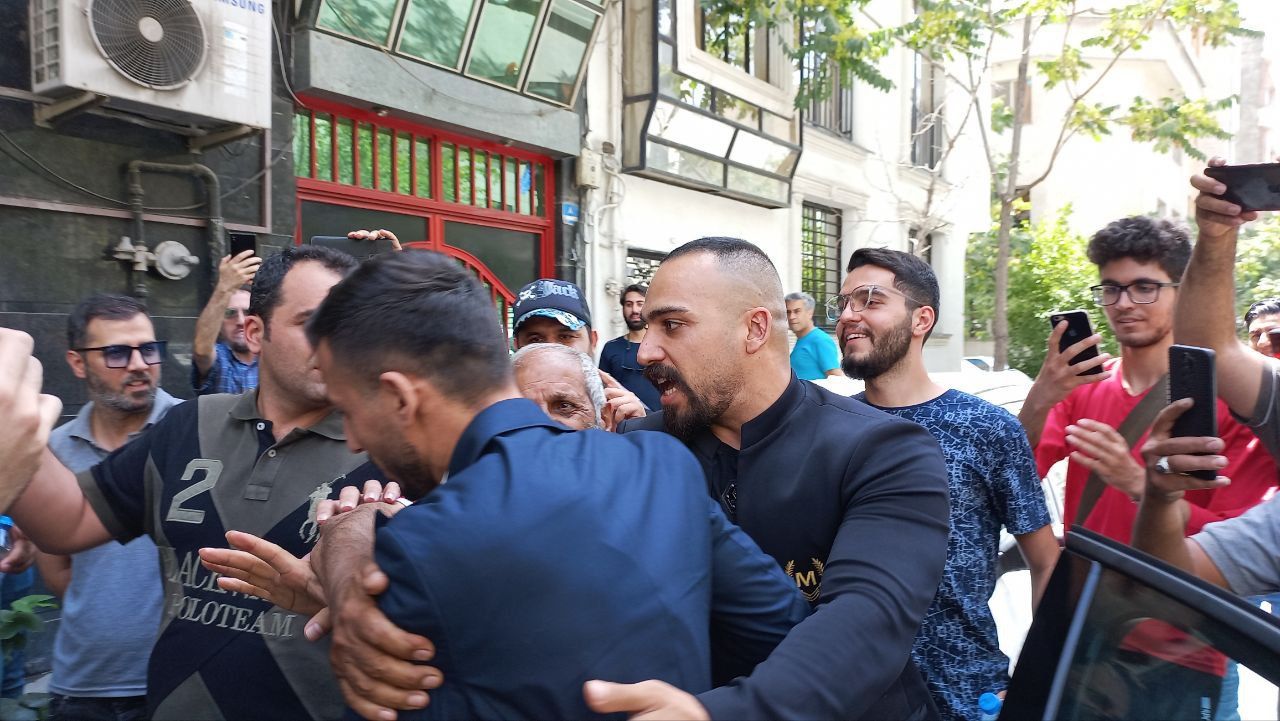 ورود سعید صادقی به باشگاه پرسپولیس/عکس ورود سعید صادقی به باشگاه پرسپولیس/عکس