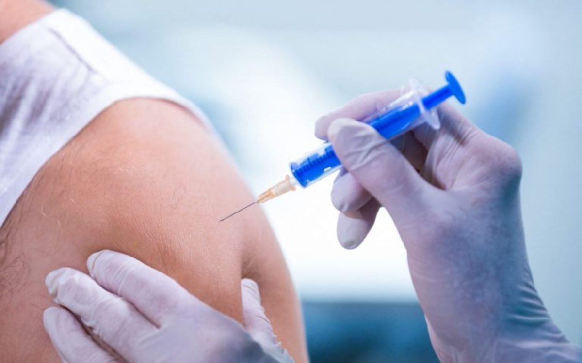واکسن همچنان راه نجات از مرگ