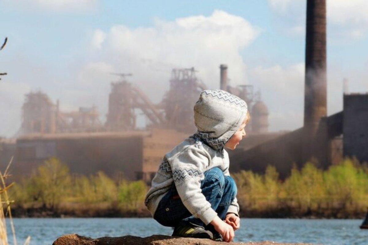 آلودگی هوا خطر ابتلا به کدام بیماری در کودکان را افزایش می‌دهد؟