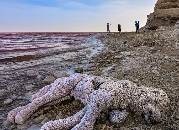 تصاویر| نفس‌های آخر دریاچه ارومیه