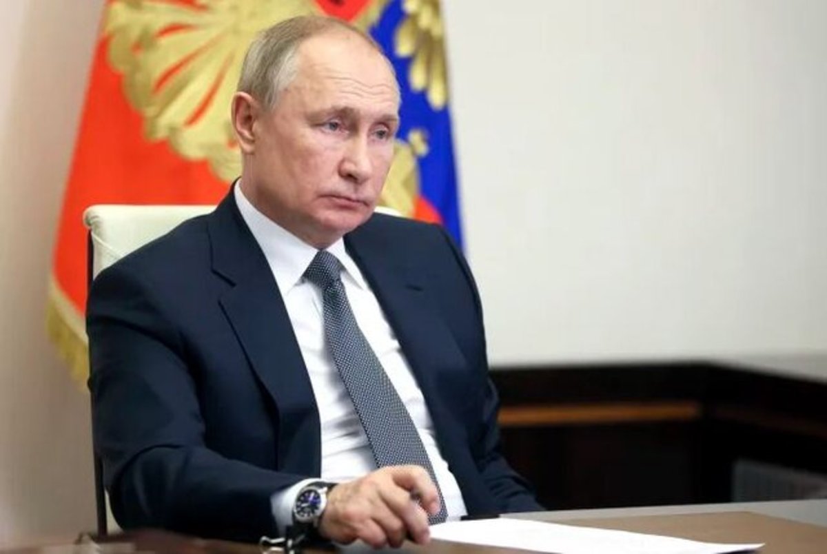 رئیس اطلاعات نظامی انگلیس: بعید است مسکو بزودی از سلاح هسته‌ای استفاده کند