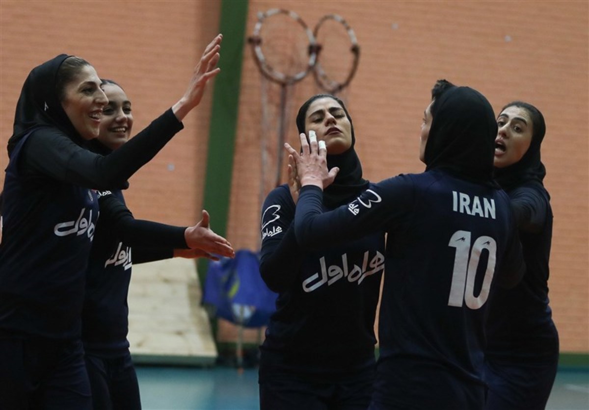 تیم والیبال زنان ایران، طلسم ۵۶ ساله را شکست/ شاگردان کمپدلی فینالیست شدند