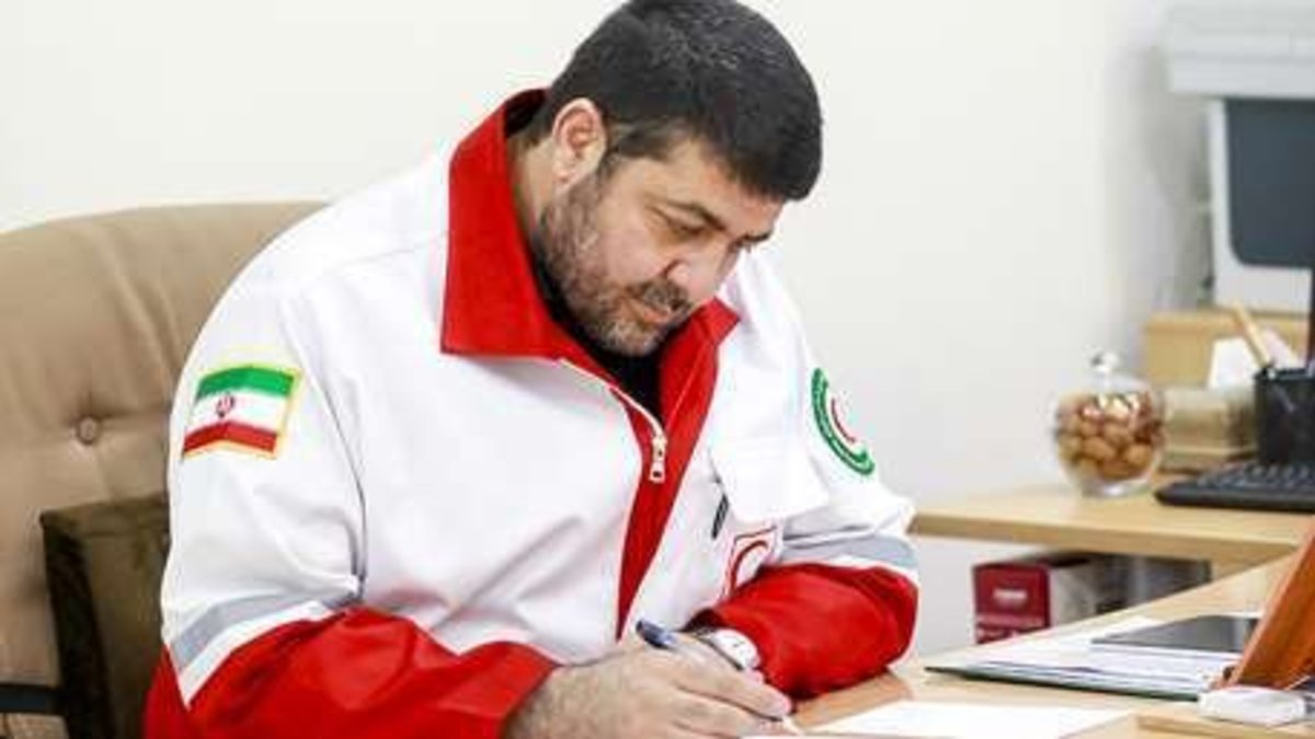 نامه رییس هلال احمر به وزیر ورزش درباره رفتار سرمربی استقلال با امدادگران