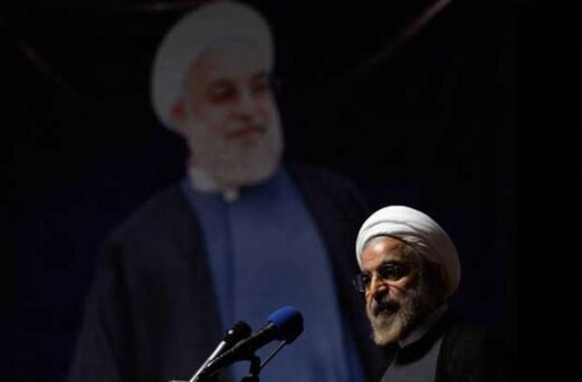 روحانی: وزرایم گفتند استعفای دسته جمعی بدهیم / غروب جمعه تصمیم گرفتند دولت را زمین بزنند