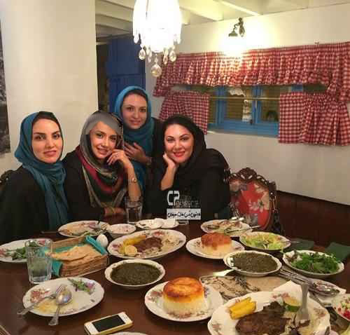 میز شاهانه سام درخشانی برای ۴ خانم بازیگر مشهور میز شاهانه سام درخشانی برای ۴ خانم بازیگر مشهور