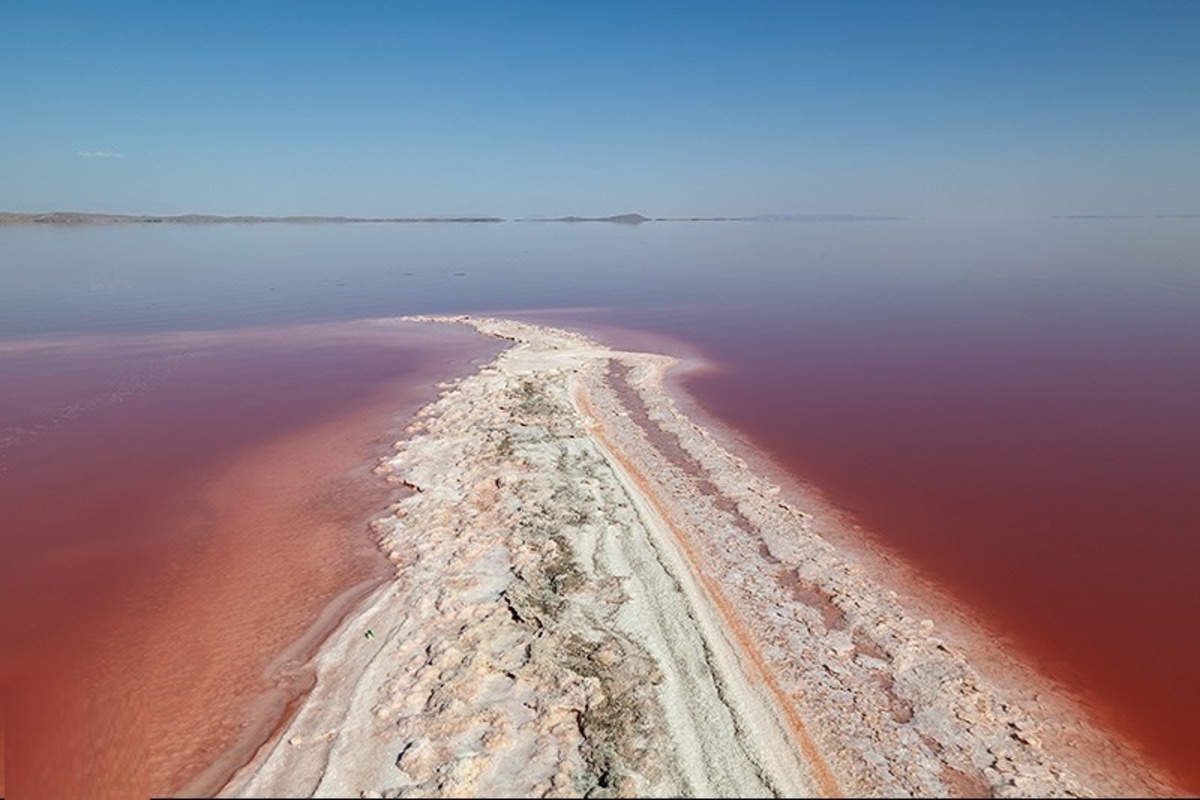 چرا دریاچه‌های ایران خشک می‌شوند؟ خشکسالی یا استخراج لیتیوم؟