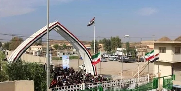 واژگونی مینی بوس حامل زائران اربعین/ ٢٠ زائر مصدوم ‌شدند