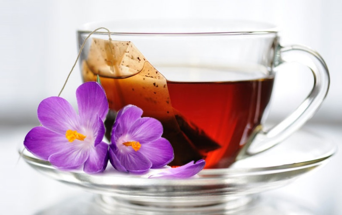 خواص چای و دمنوش زعفران برای زنان