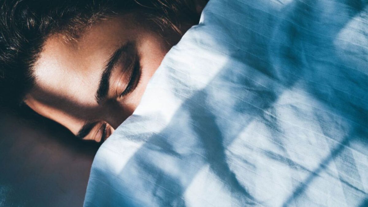 دانشمندان: بی‌خوابی سخاوت افراد را کم می‌کند