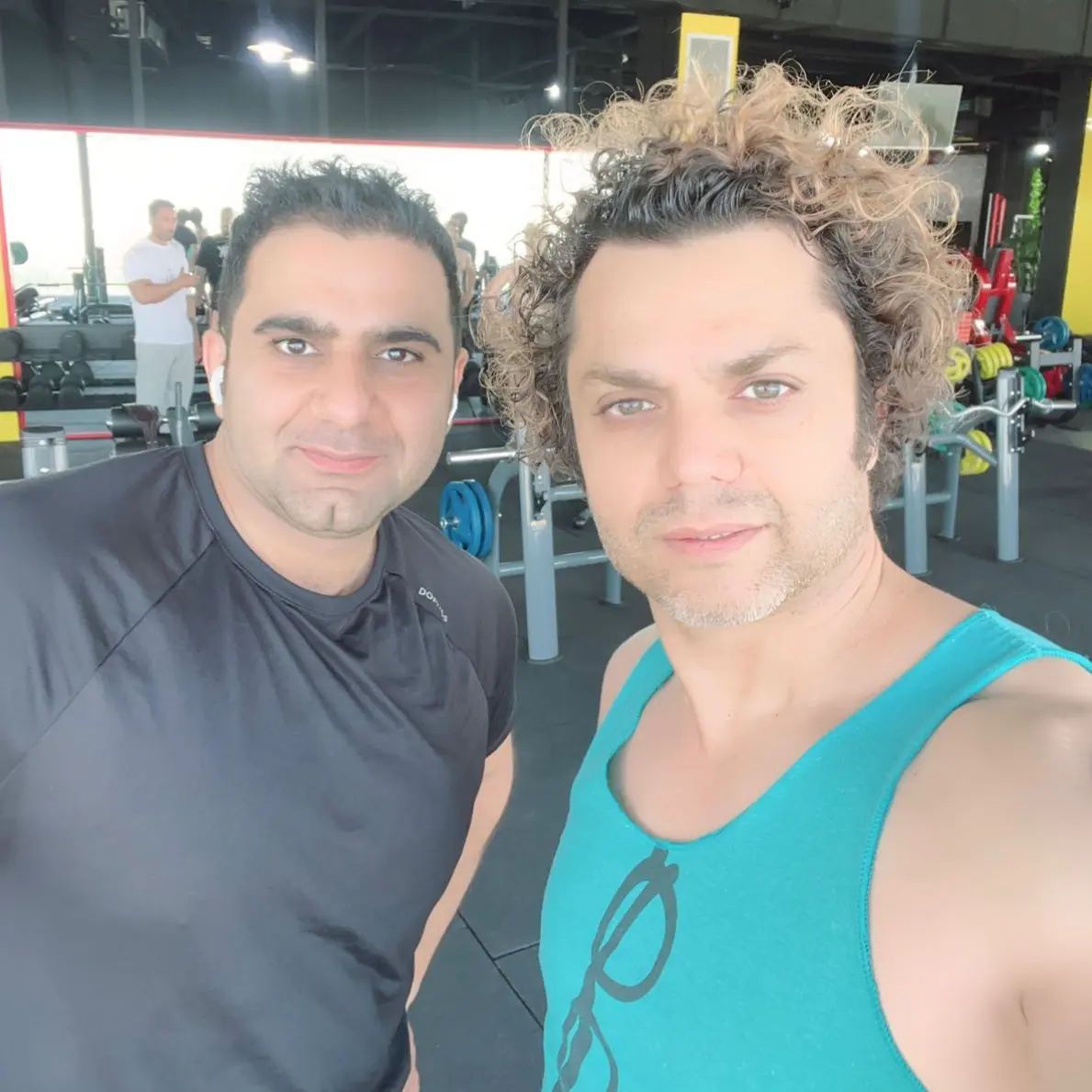 پسر پرویز پرستویی تغییر چهره داد