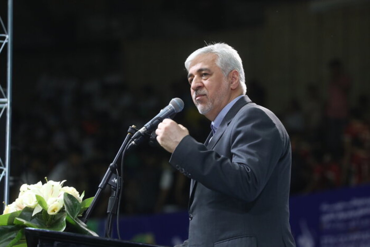 واکنش وزیر ورزش به سخنان رهبری: ورزشکاران محبوب نظام‌اند