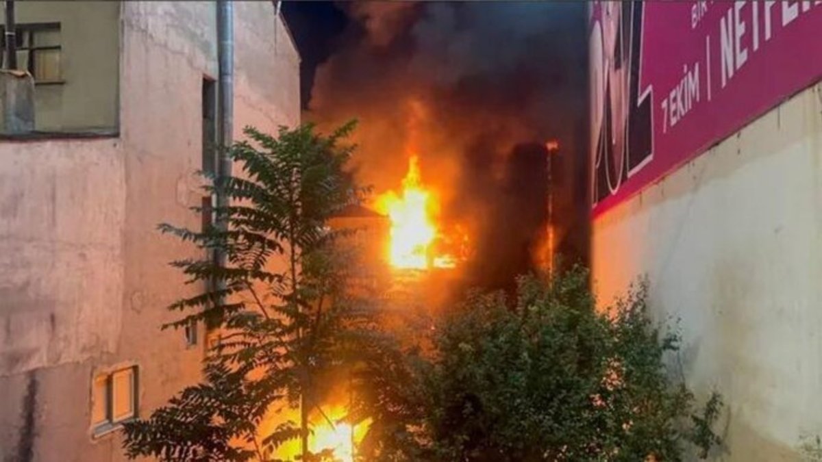 فیلم| انفجار ساختمان در ترکیه با ۳ کشته