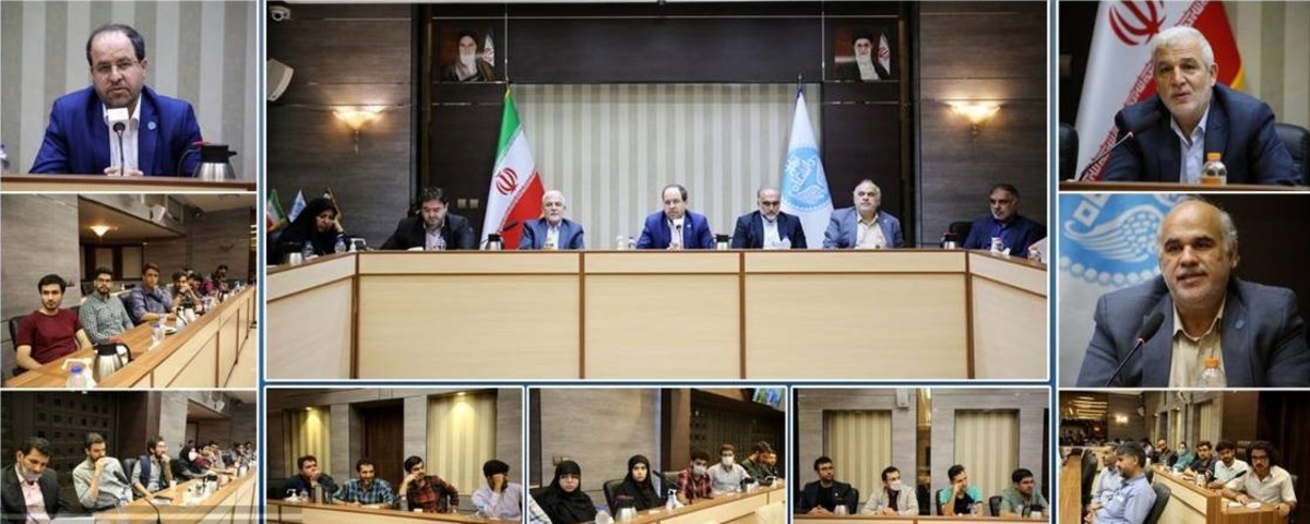 برخی اساتید نشست اخیر دانشگاه تهران سر در آخور علم سکولار دارند