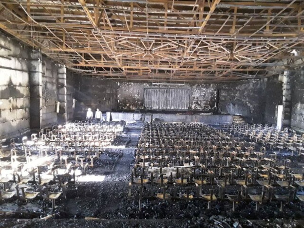 عکس| جزئیات آتش‌سوزی ساختمان هلال احمر کرمان/ دستور قضایی برای علت حادثه