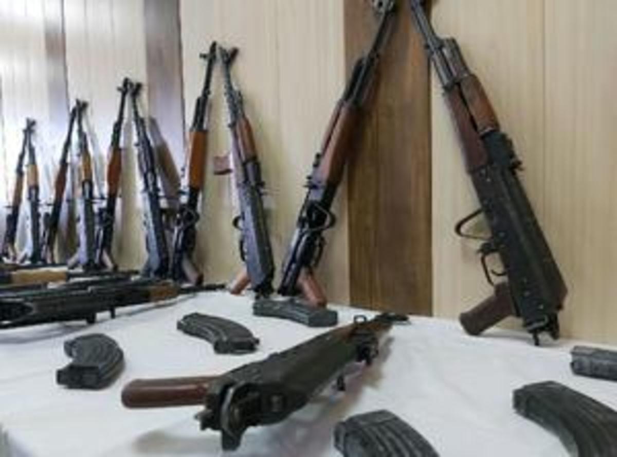 سپاه: انهدام باند قاچاق سلاح گروه‌های تروریستی در شمال غرب