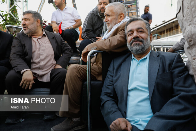 جشن میلاد پیامبر برگزار شد جشن میلاد پیامبر برگزار شد