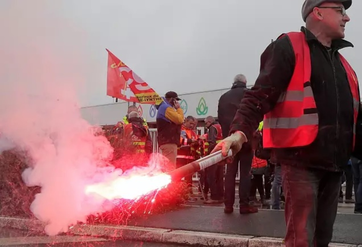 اعتصاب و اعتراض سراسری در فرانسه