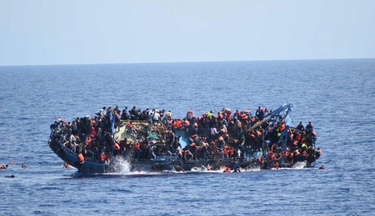 فیلم| پیدا شدن جسد ۸۷ مهاجر سرنشین قایق لبنانی در آب‌های سوریه