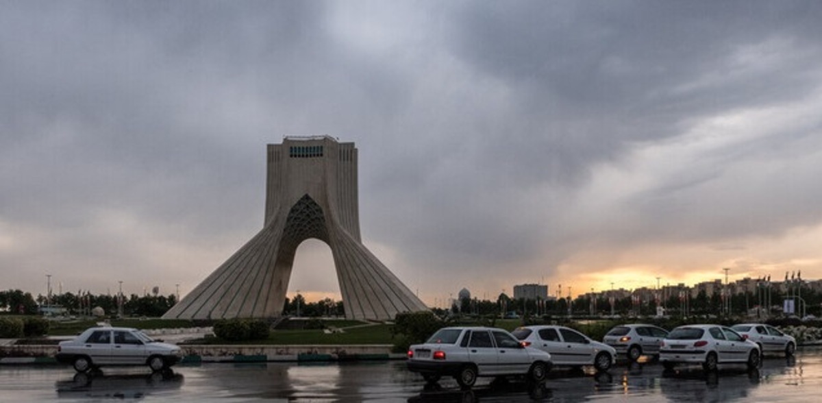 رگبار باران در ارتفاعات شمال شرق استان تهران/ وزش باد شدید در نیمه غربی و جنوبی پایتخت