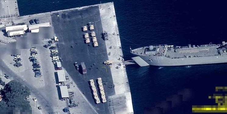عکس| پهپاد‌های ترکیه رصد کردند؛ انتقال تسلیحات یونان به جزایر دریای اژه با کشتی