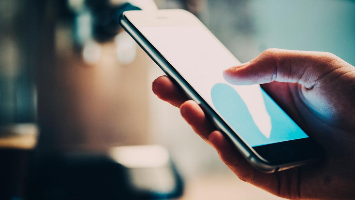 خرید بلیط هواپیما اینترنتی یا حضوری؟ خرید بلیط هواپیما اینترنتی یا حضوری؟