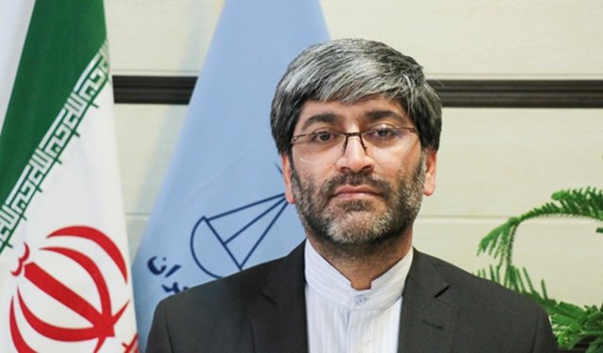 رئیس دادگستری آذربایجان غربی: از داخل منزل فرشته احمدی به وی شلیک شده!