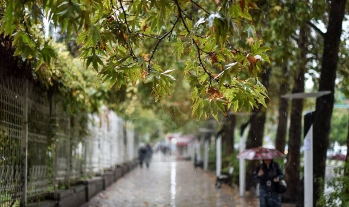 هواشناسی ۱۴۰۱/۰۸/۱۴؛ بارش باران و برف در شمال و جنوب