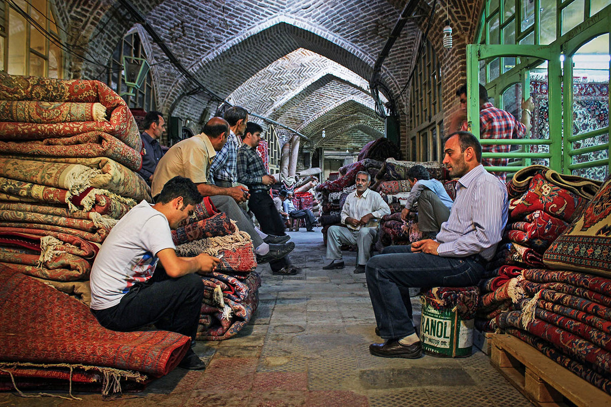 تصاویر| بازار فرش در همدان
