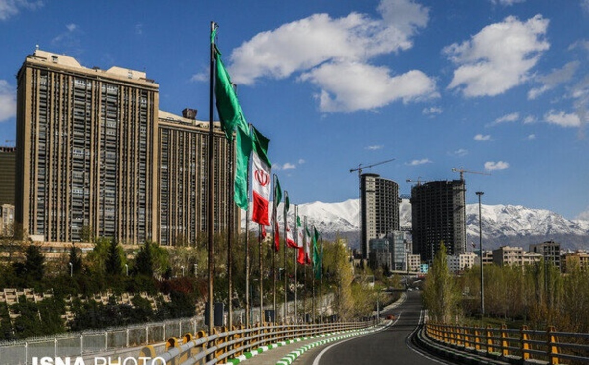 کیفیت هوای تهران در شرایط قابل قبول