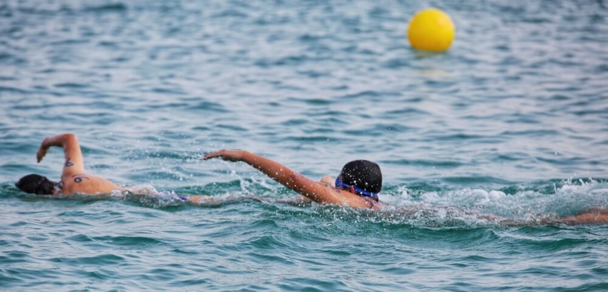 تصاویر| مسابقات قهرمانی شنای آب‌های آزاد کشور در کیش