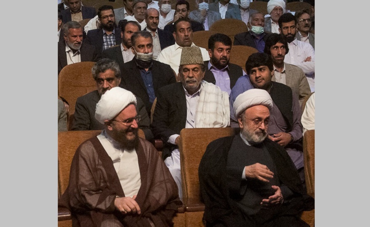 تصاویر| غیبت مولوی عبدالحمید در دیدار علما با نماینده رهبری