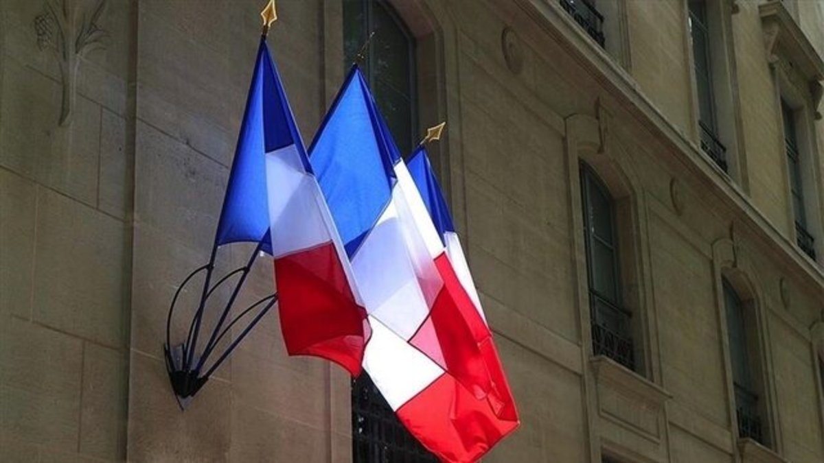 واکنش فرانسه به اظهارات وزیر کشور درباره «دستگیری نیرو‌های اطلاعاتی»