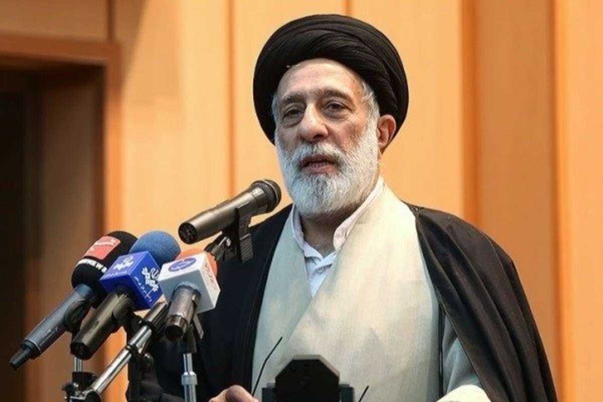 سید هادی خامنه‌ای: مردم در بدترین شرایط اقتصادی هستند، اما مسئولان دولتی از بهبود اوضاع می‌گویند؛ این‌ها اصلاً از تورم و رکود خبر ندارند