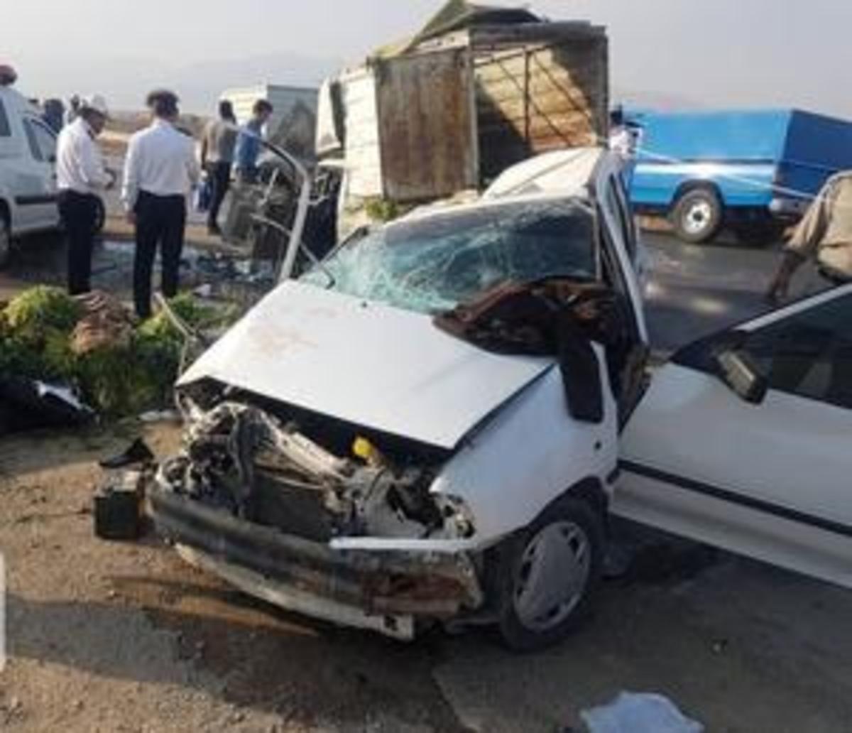 ۷ کشته در تصادف پراید با کامیون در اردکان یزد