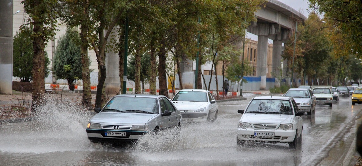 هواشناسی ۷ ابان ۱۴۰۱/ پیش بینی بارش باران و برف در ۱۴ استان