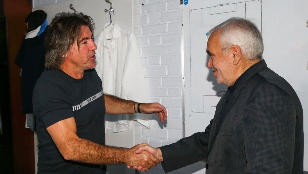 خبر جدایی محمد محبی از استقلال حقیقت دارد