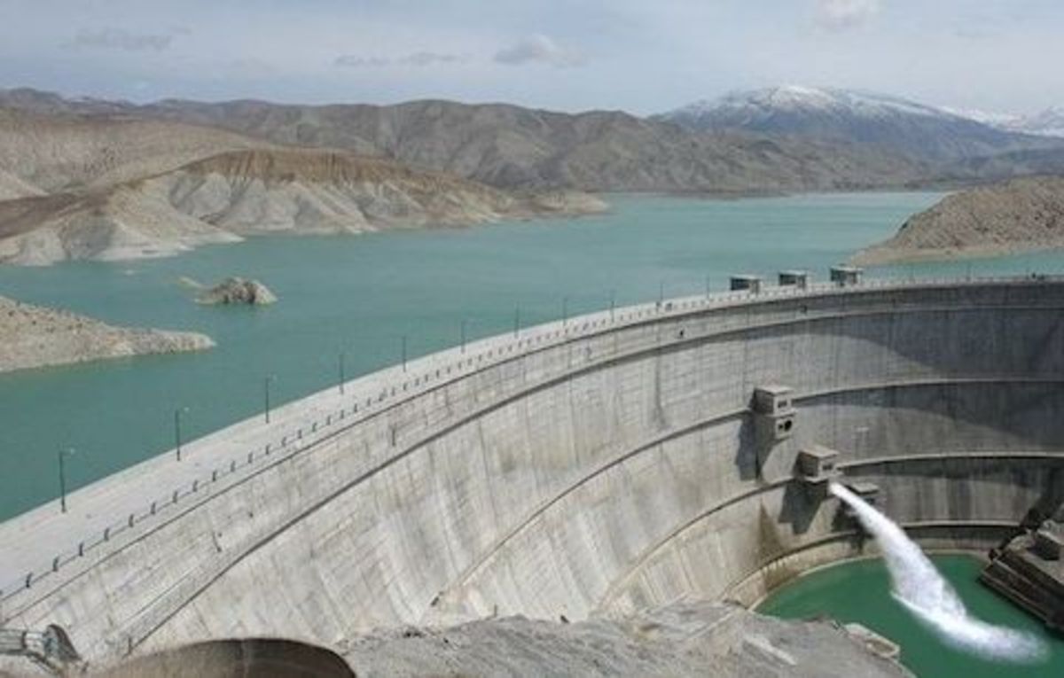 کاهش ۱۲درصدی ورود آب به سدها/ فقط ۱۸ درصد سدهای تهران آب دارد