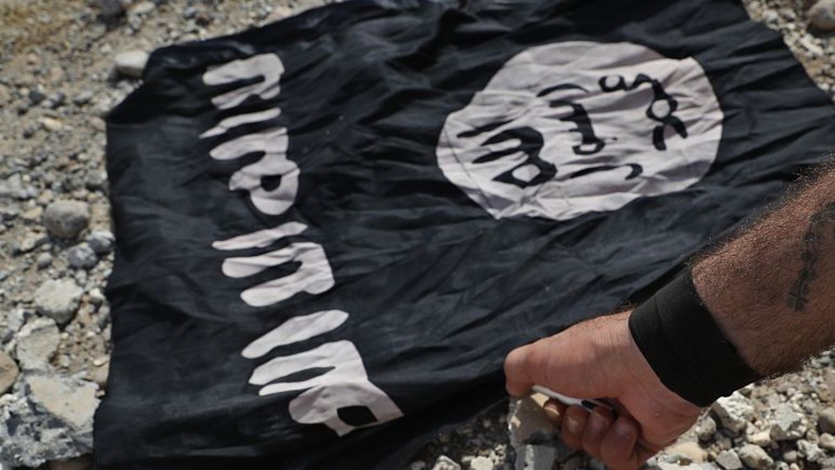 رهبر داعش پس از محاصره خود را منفجر کرد
