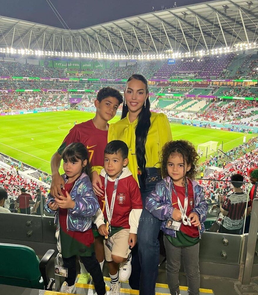 عکس| خانواده رونالدو تماشاگر شکست پرتغال مقابل کره