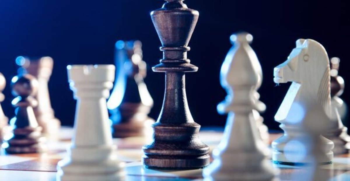 آتوسا پورکاشیان برای آمریکا شطرنج بازی می‌کند