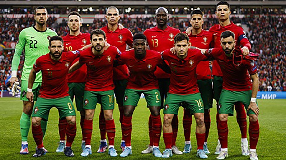 فیلم| نقاشی بازیکنان پرتغال از صورت همدیگر