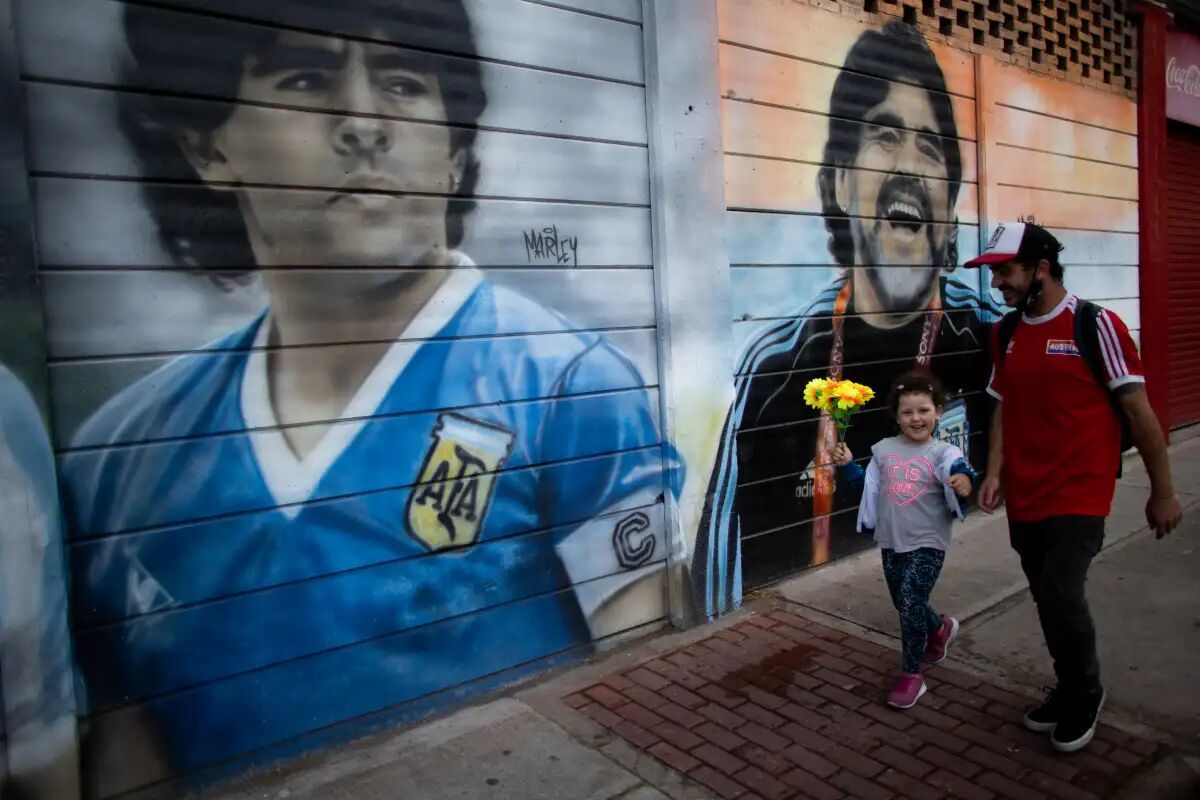 پیام کنایه‌آمیز دختر مارادونا به مسی و تیم ملی آرژانتین