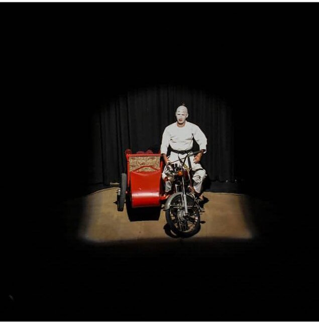 اما و اگر‌های داوری در سی و چهارمین جشنواره تئاتر