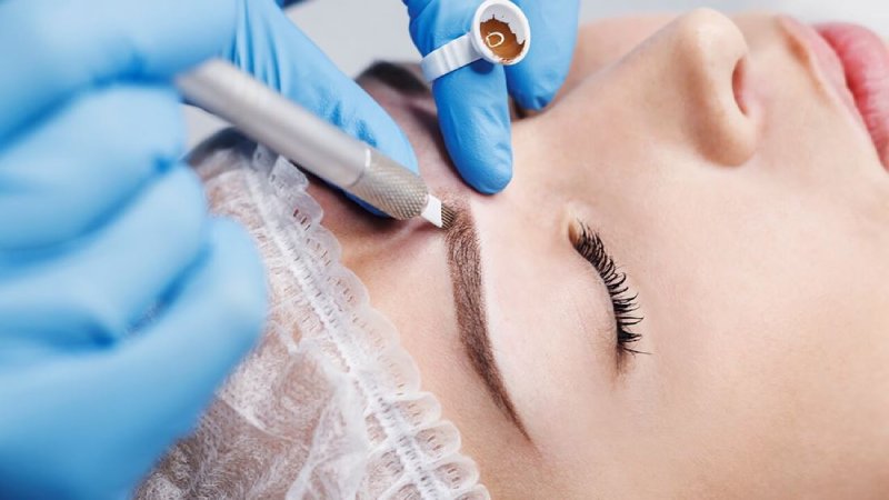 گل گیس، بهترین آموزشگاه آرایشگری برای آموزش میکروبلیدینگ ابرو بازارکار میکروبلیدینگ ابرو